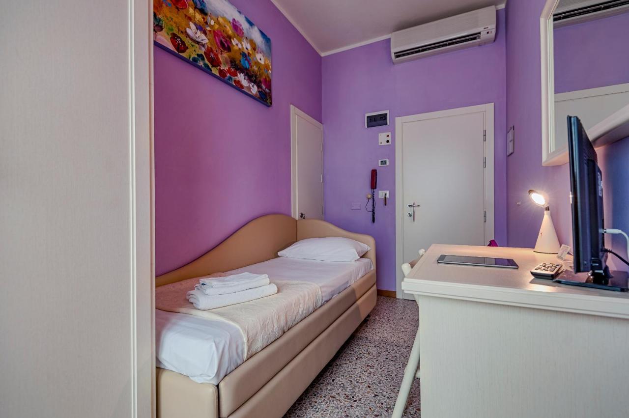 Hotel Plaza Gabicce Mare Exterior foto